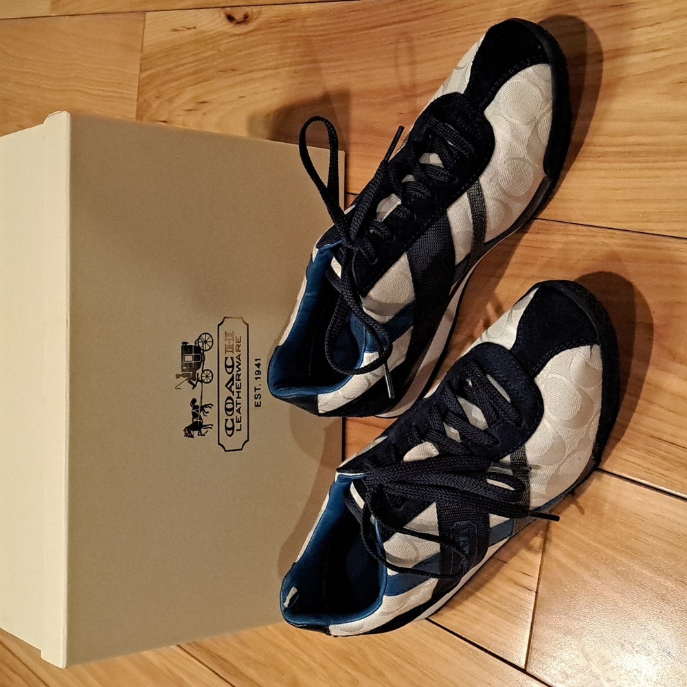 Coach Luckie Sneakers Size 8